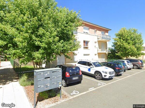 UNE MAISON INDIVIDUELLE À USAGE D'HABITATION DE MODÈLE HOUAT DE CINQ PIÈCES PRINCIPALES