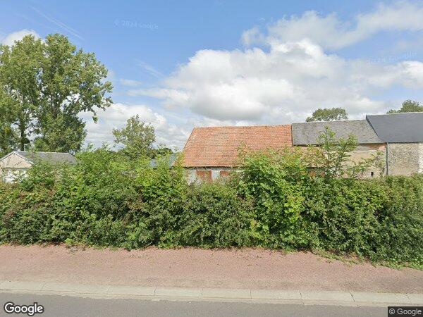 UNE MAISON D'HABITATION