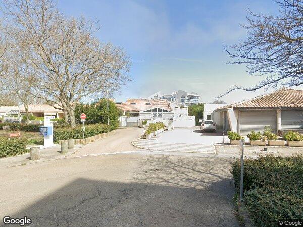 UN APPARTEMENT DE TYPE F3 AVEC TERRASSE