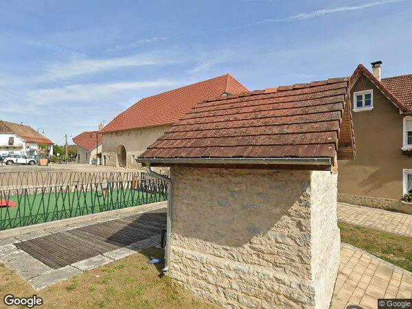 UNE PARCELLE DE TERRAIN