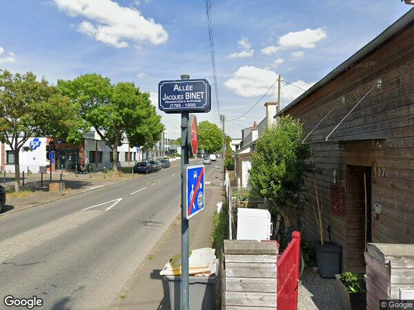 UNE MAISON D’HABITATION