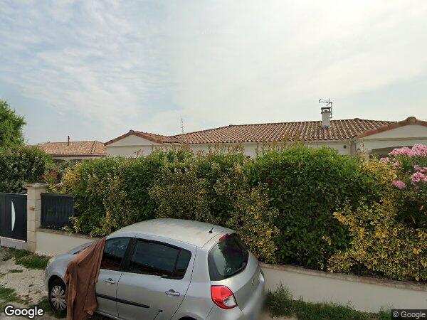 UNE MAISON D'HABITATION