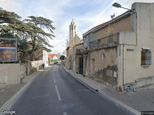 UN APPARTEMENT DE TYPE 4 ET UN  BOX DOUBLE 