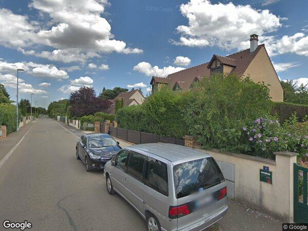 UNE MAISON D'HABITATION