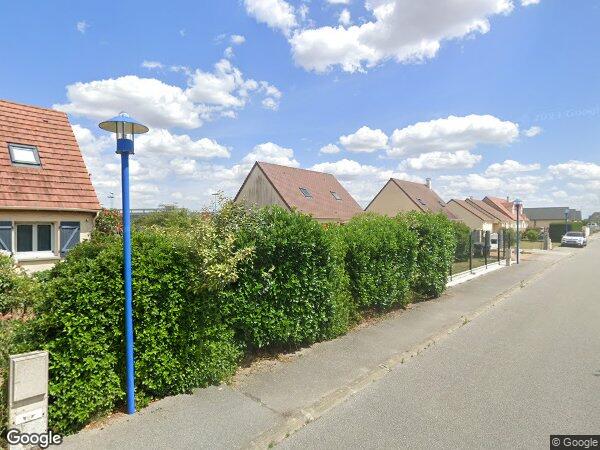 UNE MAISON D'HABITATION