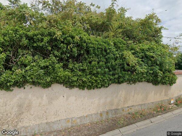 UNE MAISON AVEC GARAGE