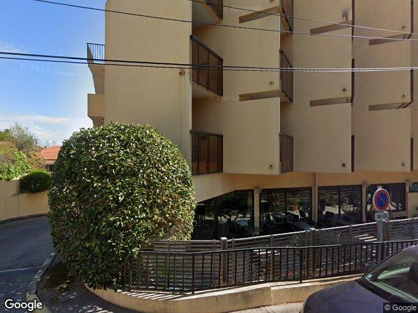 UNE MAISON DE 6 PIÈCES