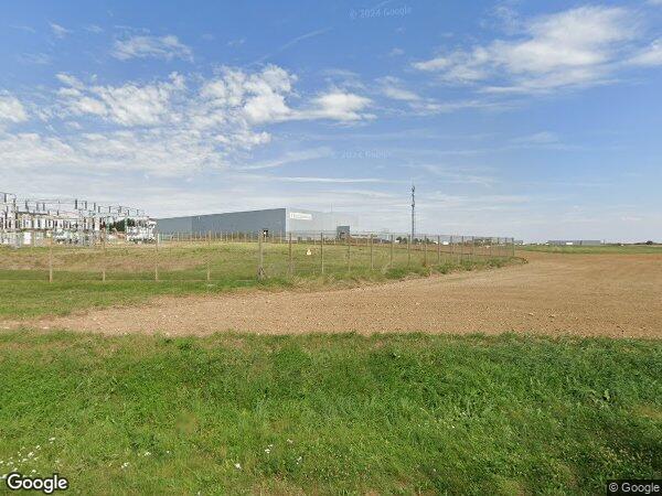 UNE MAISON INDIVIDUELLE À USAGE D'HABITATION