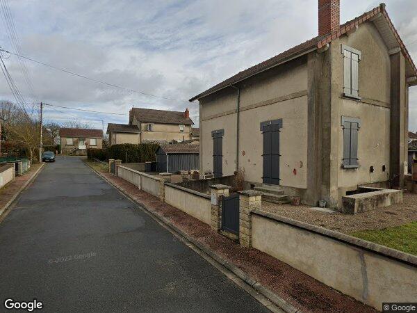 UNE MAISON D'HABITATION