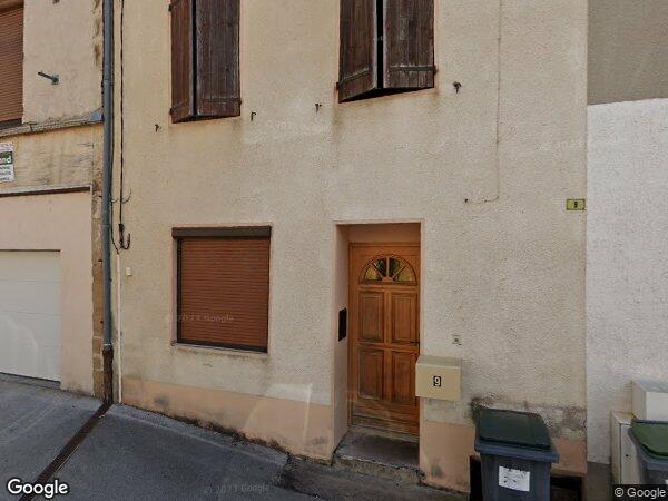 UNE MAISON D'HABITATION