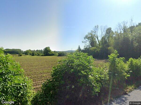 UNE MAISON D'HABITATION