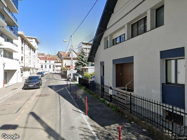 UN GRAND GARAGE DOUBLE