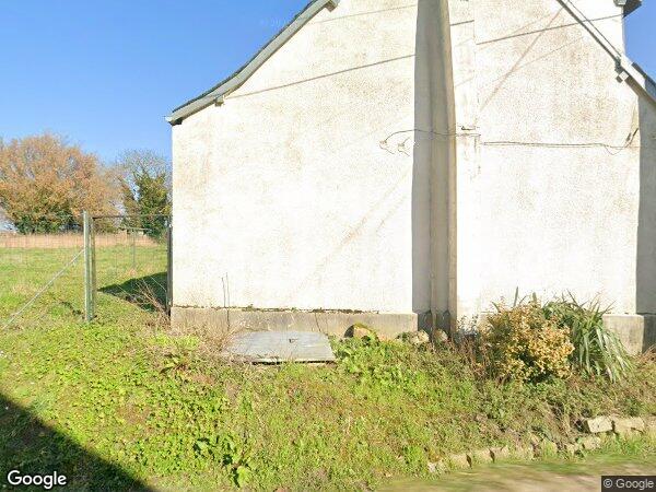 UNE MAISON À USAGE D'HABITATION