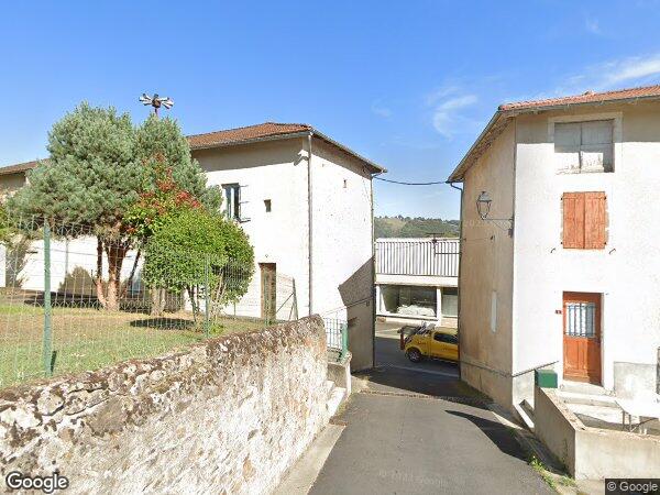 UN ENSEMBLE IMMOBILIER