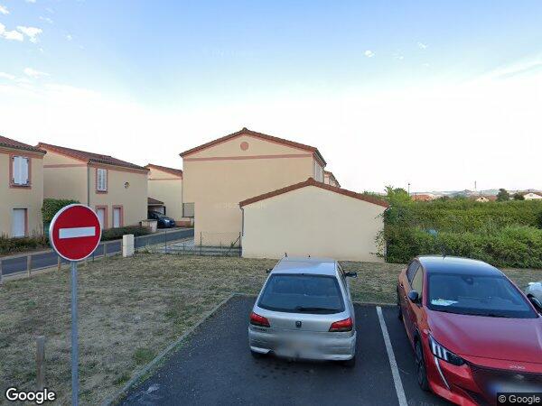 UN APPARTEMENT DE TYPE 2 ET UN GARAGE