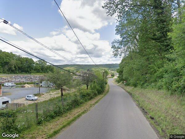 UNE MAISON D'HABITATION