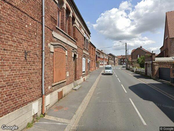 UN ENSEMBLE IMMOBILIER