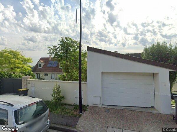 UNE MAISON D’HABITATION