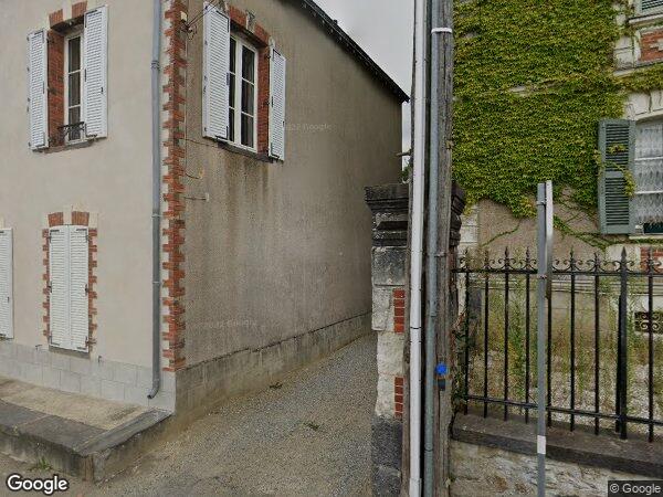 UNE MAISON BOURGEOISE