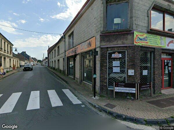 UN TERRAIN À BÂTIR