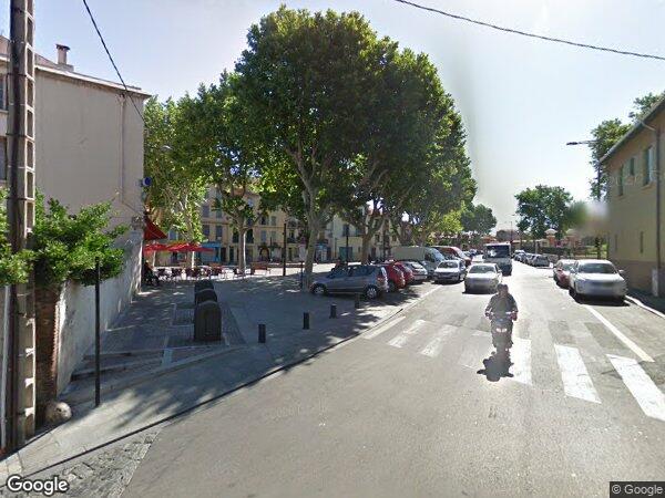 UN APPARTEMENT ET DEUX GRENIERS