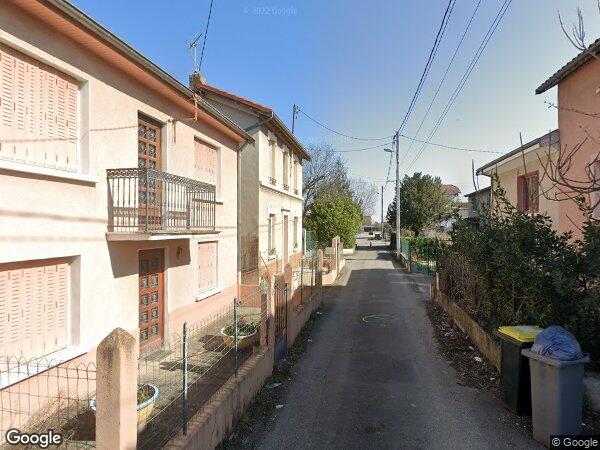 UNE MAISON D'HABITATION