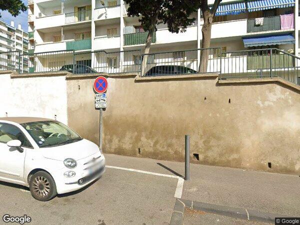 UN APPARTEMENT DE TYPE 4