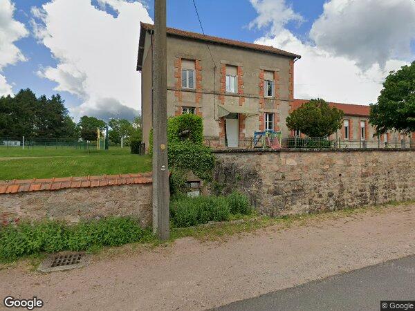 UNE MAISON D'HABITATION