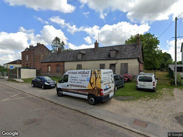 UNE MAISON D'HABITATION