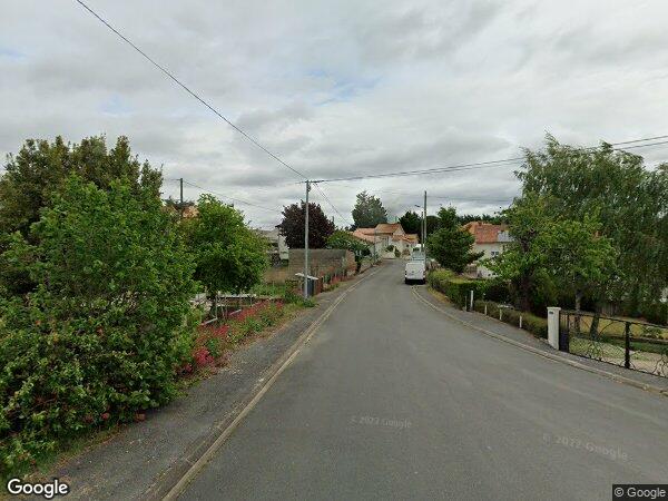 UNE MAISON D'HABITATION