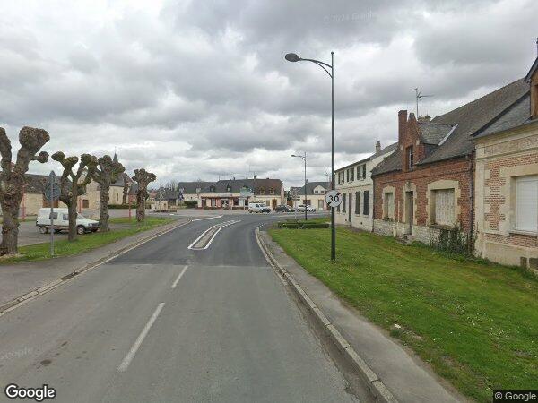 UNE MAISON À USAGE D'HABITATION