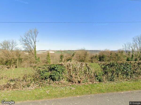 UNE PARCELLE DE TERRAIN