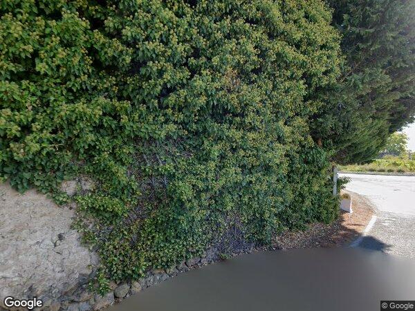 UNE MAISON À USAGE D'HABITATION