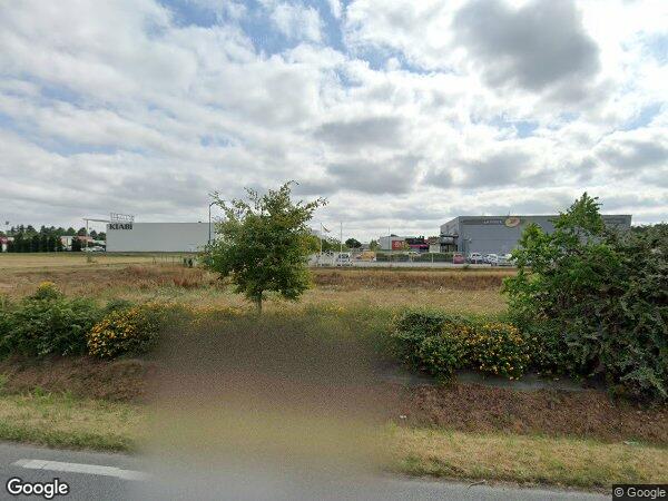 UNE MAISON AVEC GARAGE