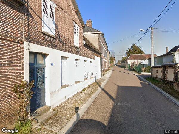 UNE MAISON D'HABITATION ET UNE PARCELLE