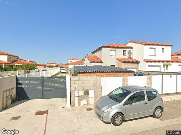 DEUX MAISONS D'HABITATION