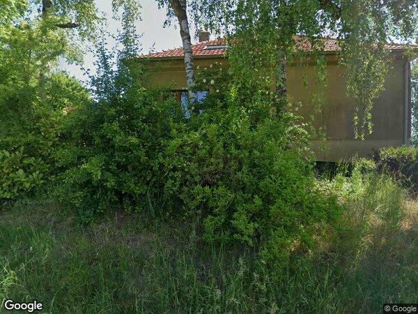 UNE MAISON À USAGE D'HABITATION