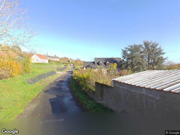 UNE MAISON D'HABITATION