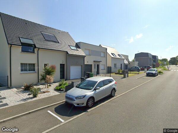 UNE MAISON D'HABITATION