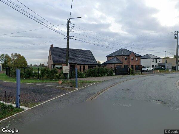 UNE FERMETTE À USAGE D’HABITATION