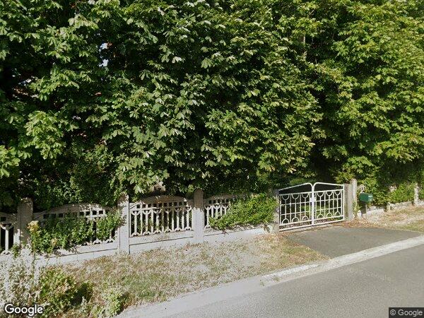 UNE MAISON D'HABITATION