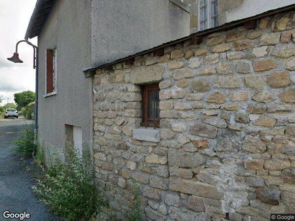 UNE MAISON D'HABITATION