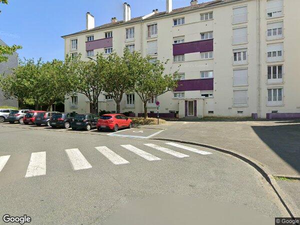 UN APPARTEMENT ET UNE CAVE