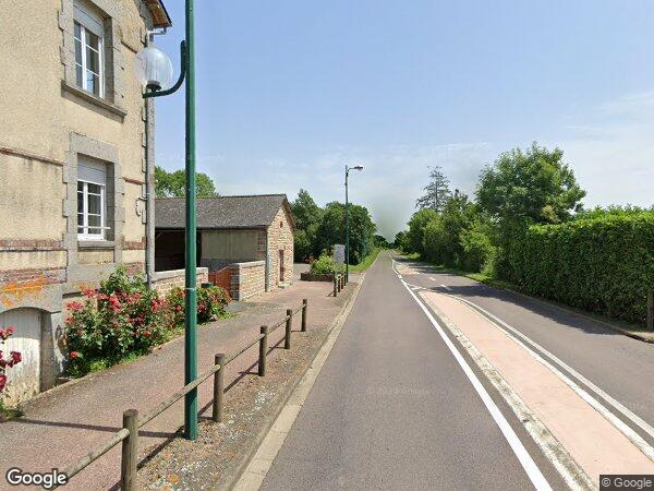 UNE PARCELLE EN HERBE