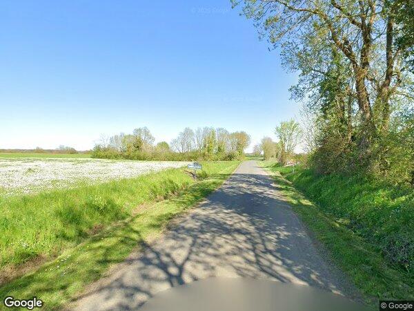 UNE MAISON D'HABITATION