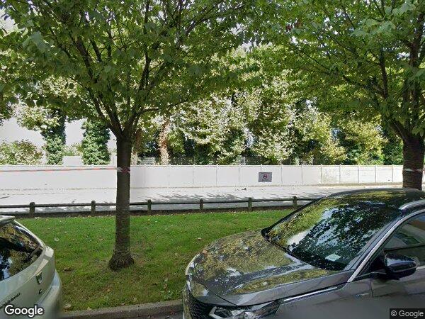 UN APPARTEMENT ET UNE CAVE