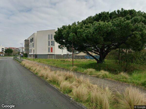 UNE MAISON D'HABITATION