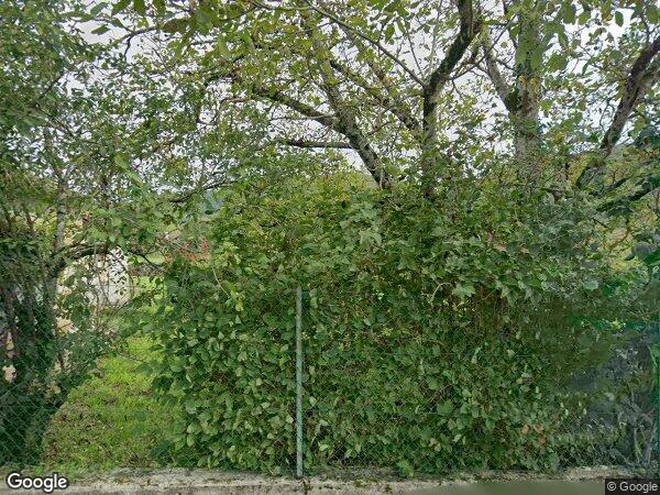 UNE MAISON D'HABITATION AVEC TERRAIN ATTENANT