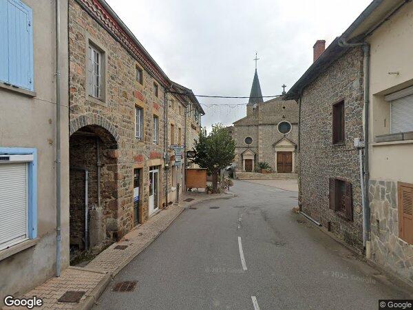 UNE MAISON À USAGE D'HABITATION