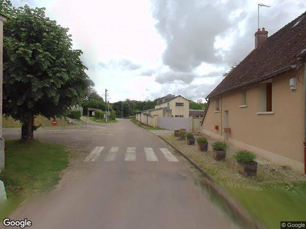 UNE MAISON D'HABITATION